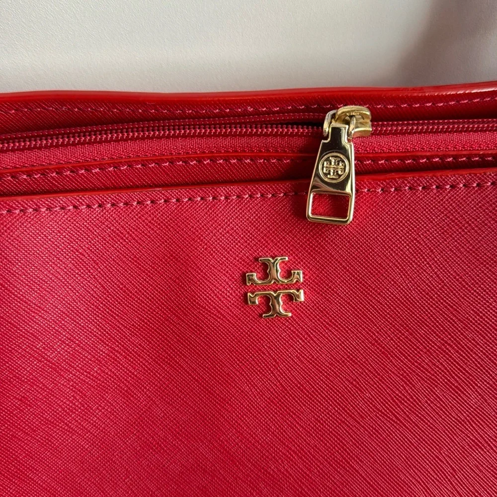 Tory Burch York Buckle Tote Saffiano Leather Kir Royale (Red)